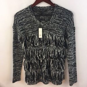 Romeo & Juliet Couture Sweater Women's Pull-Over S